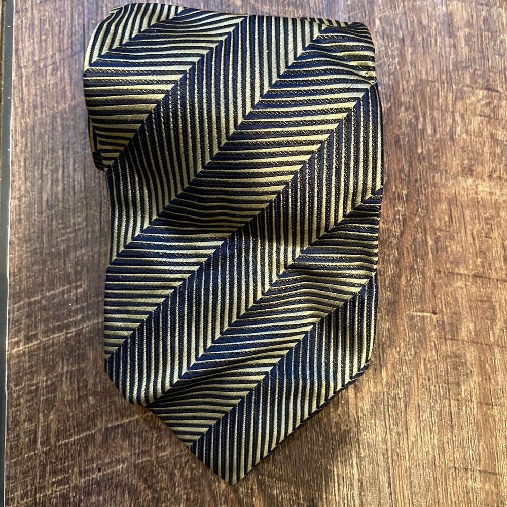 CITTQ ALTA Men's Neck TIe 100% Silk Made in Italy Blue & Gold Herringbone Strips